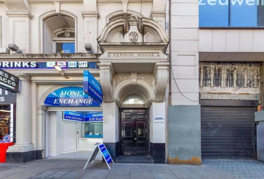 1 Bedroom Flat Piccadilly Sleep 7 In London Vr10 מראה חיצוני תמונה